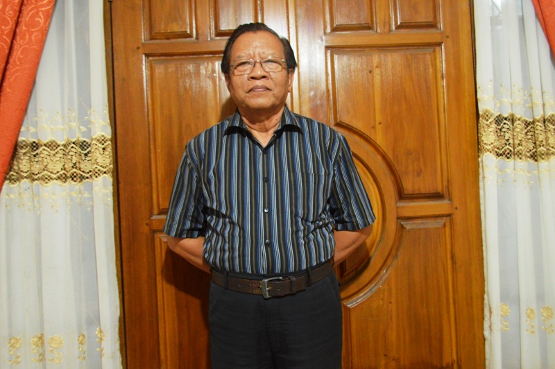 Dr (c) A.W. Siswo Susilo, S.H.,M.M. (66), di kediamannya Jalan Pangenran Tirtayasa Gang Pulau Legundi Perumahan II Sriwijaya, Blok I/8 Sukabumi, Bandar Lampung, Sabtu 03 Oktober 2015.