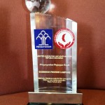 Gubernur Ridho Terima Penghargaan HAM dari Presiden Jokowi