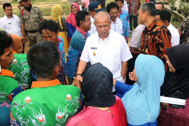 Wakil Gubernur Bachtiar Basri saat berkunjung di Kabupaten Mesuji, Rabu 24 Januari 2018.